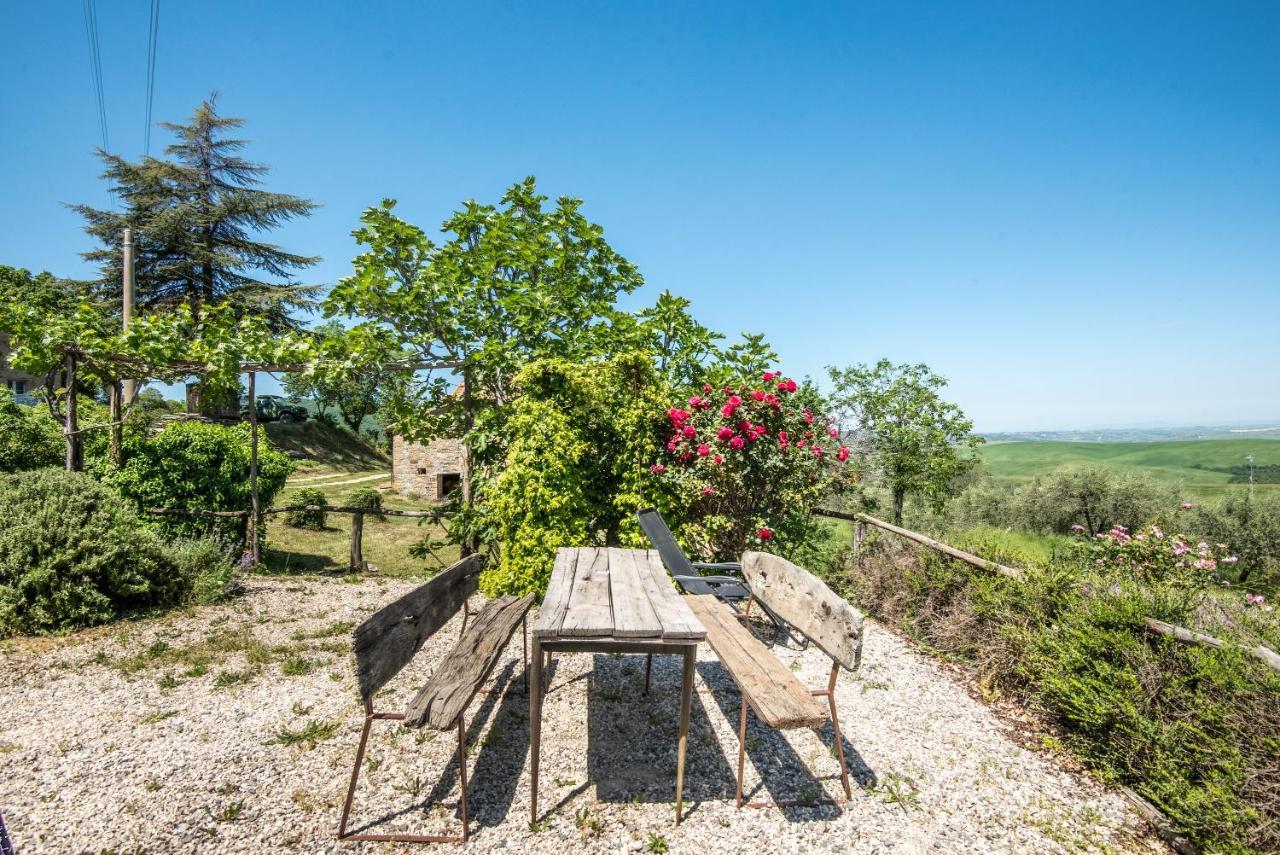 Appartamento Gemma Bianca-Tavoleto Castiglione d'Orcia Exterior photo